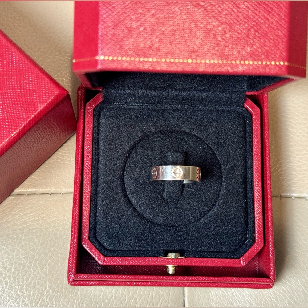 Cartier LOVE ring white gold 5.5 mm Size 54 - Picture 3 of 5